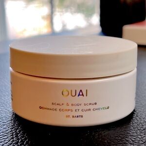 BNIB OUAI _ Mini Sr.Barts Cleansing Scalp& Body Sugar Scrub